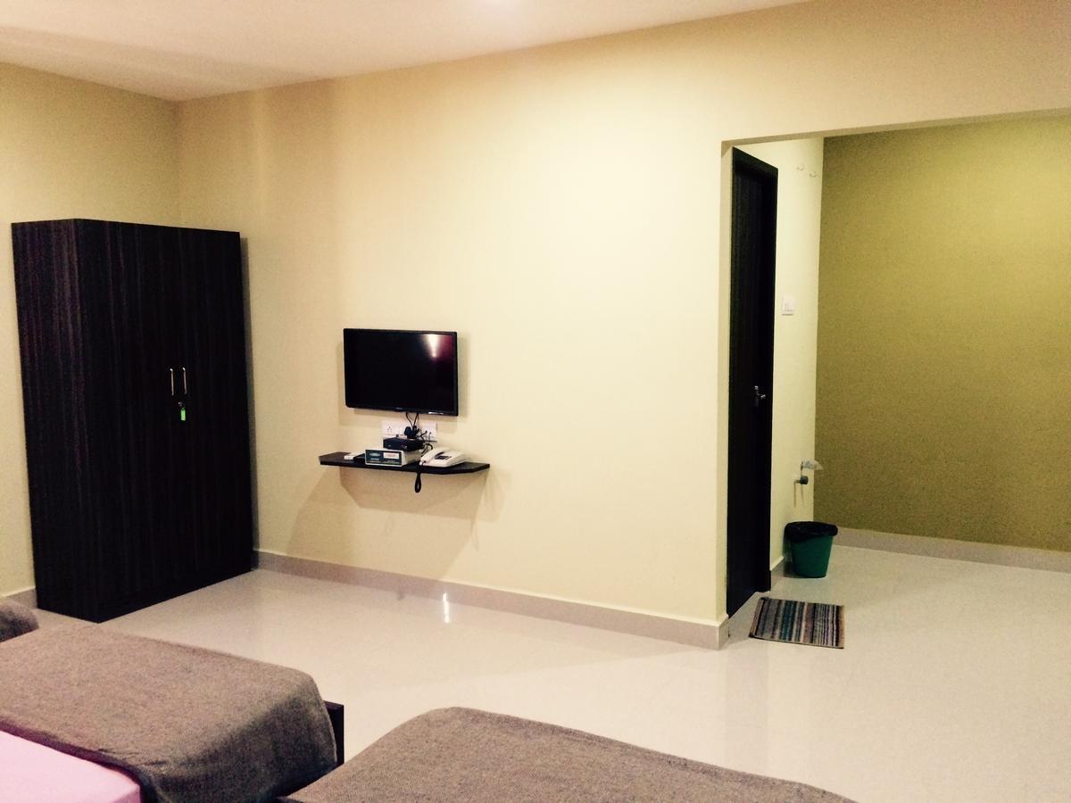 Chandran Hyline Chennai Exterior foto
